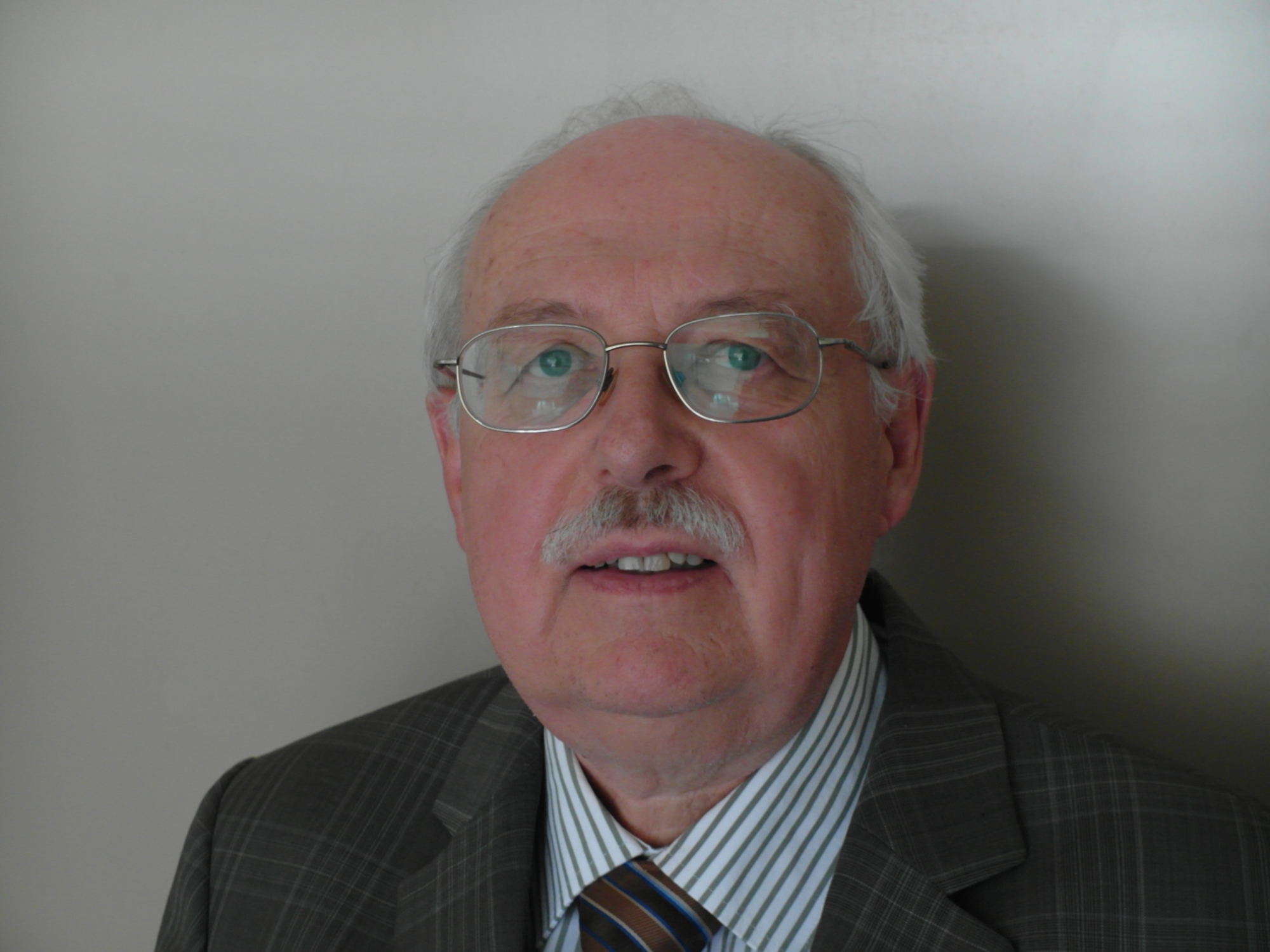 This image shows Prof. Dr. techn. Wolfgang M. Rucker